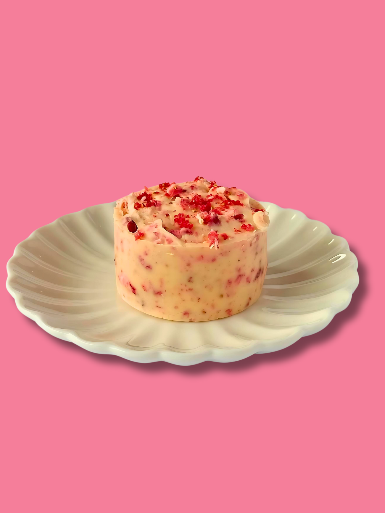 Strawberries & Cream Chocolate